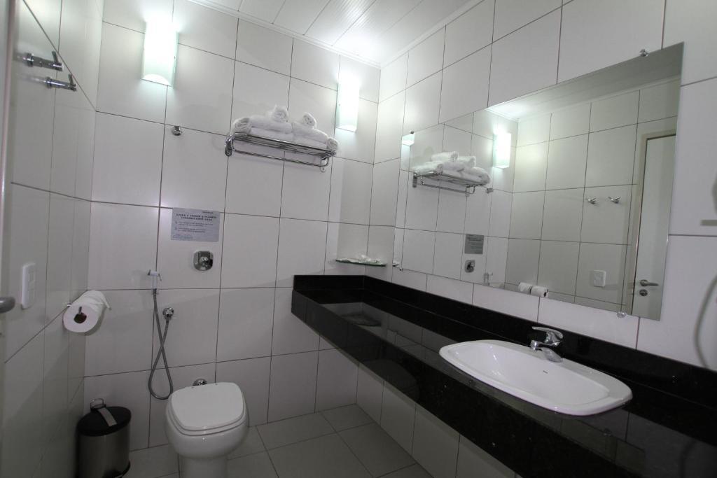 Hotel Confiance Prime Batel กูรีตีบา ห้อง รูปภาพ